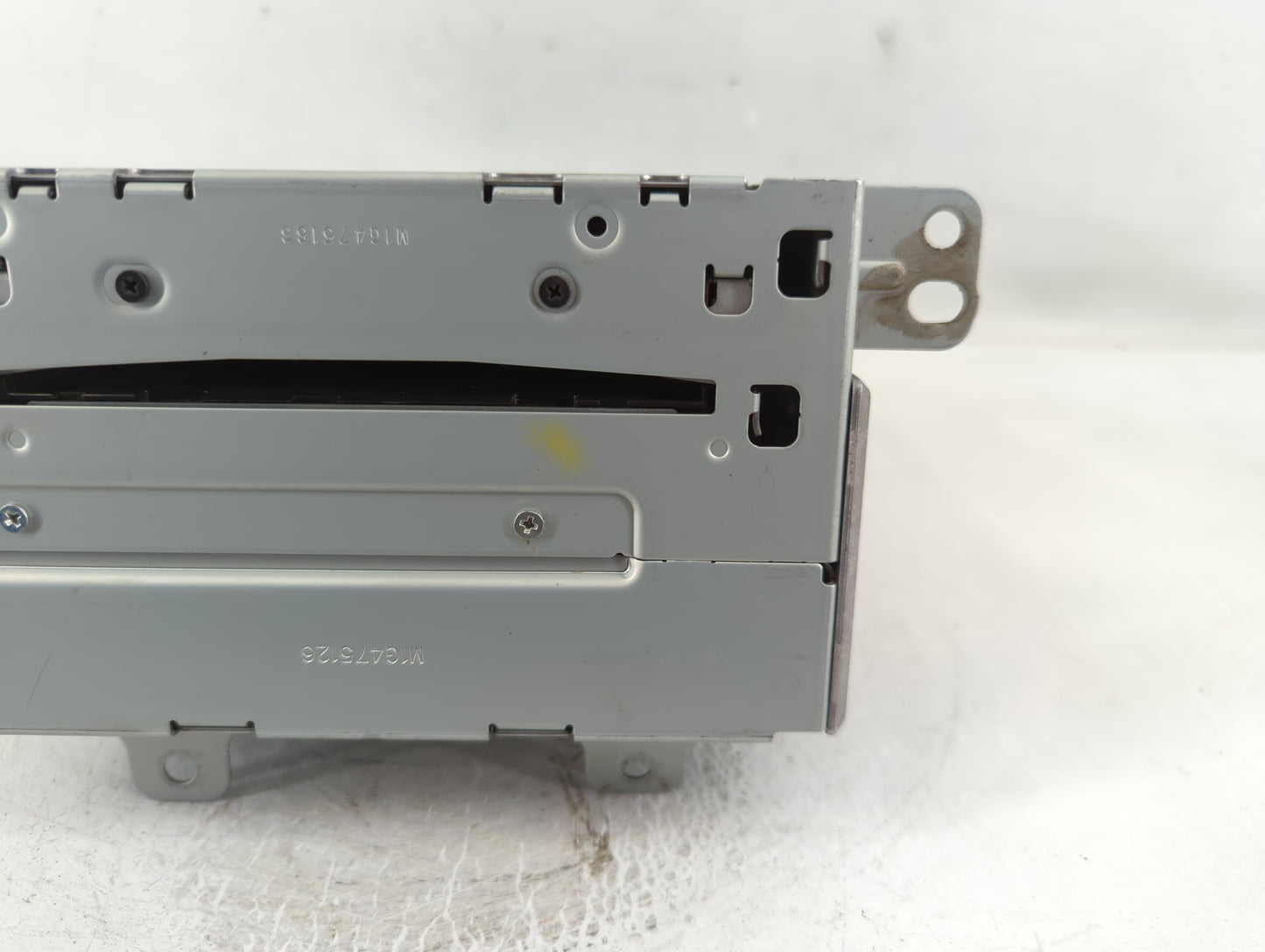 2010 Chevrolet Camaro Radio AM FM Cd Player Receiver Replacement P/N:20907419 Fits Fits 2011 OEM Used Auto Parts - Oemusedau
