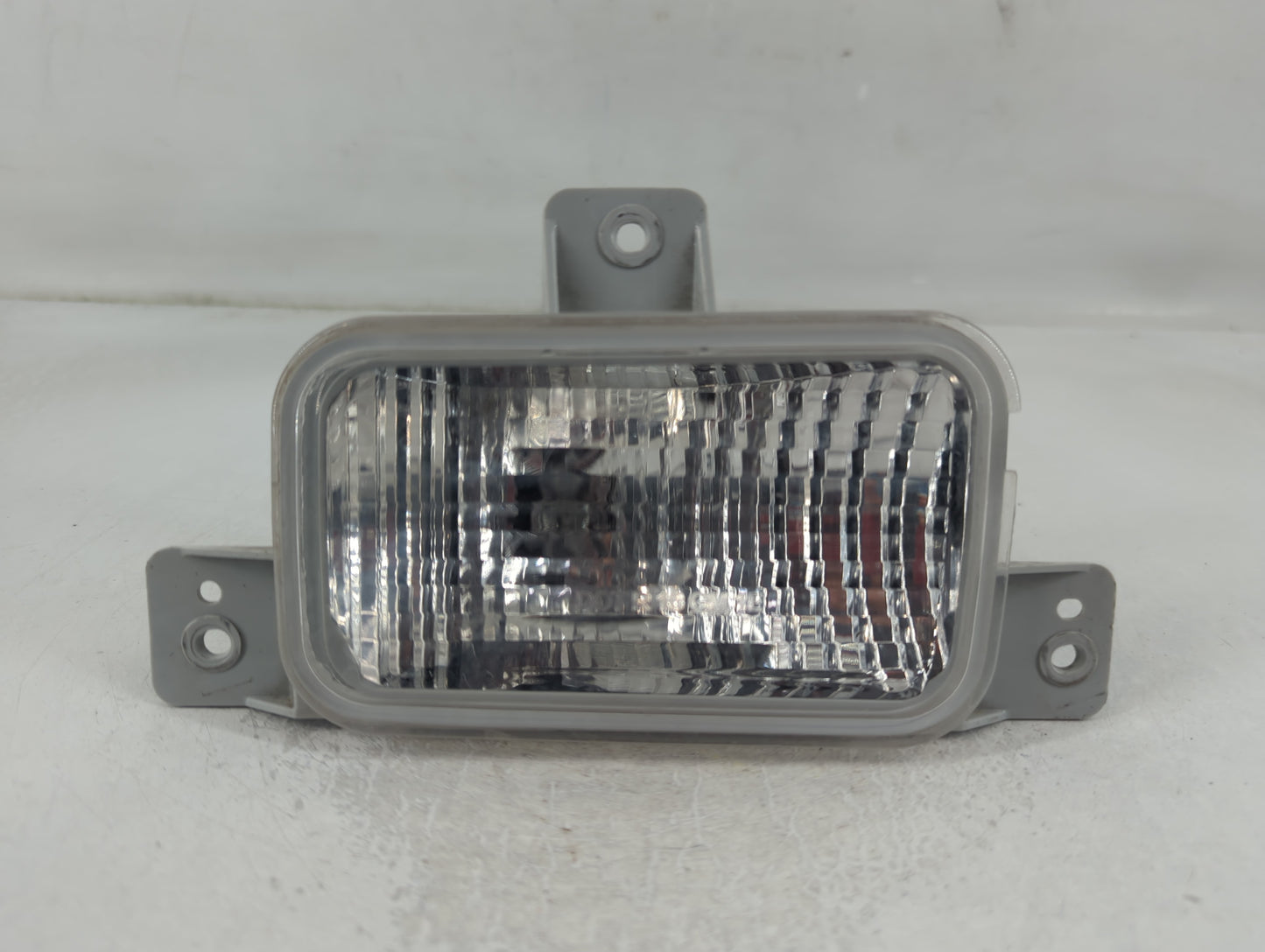 2010-2013 Chevrolet Camaro Passenger Right Oem Front Light Lamp - Oemusedautoparts1.com