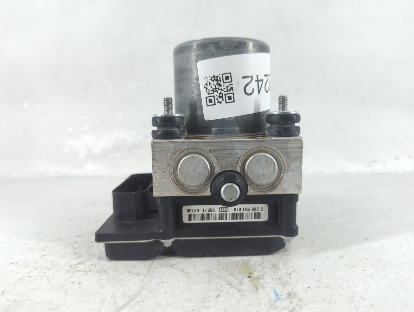 2010-2011 Chevrolet Camaro ABS Pump Control Module Replacement P/N:92246443 0 265 230 336 05 Fits Fits 2010 2011 OEM Used Au