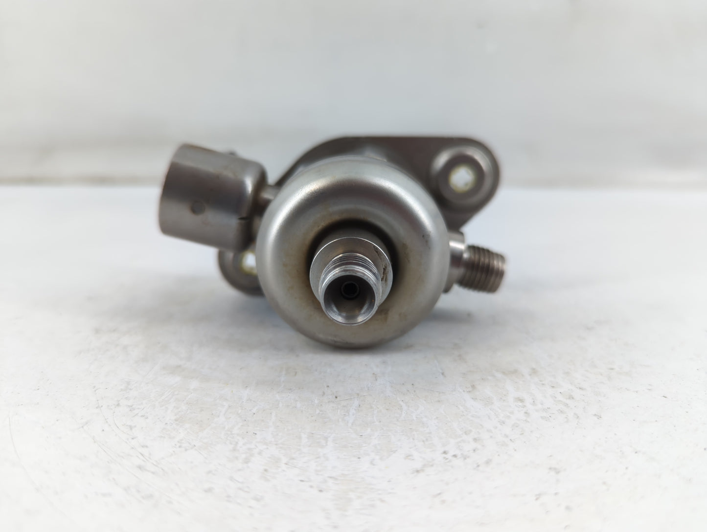 2010-2011 Chevrolet Camaro Electrical Gas Fuel Pump Assembly - Oemusedautoparts1.com