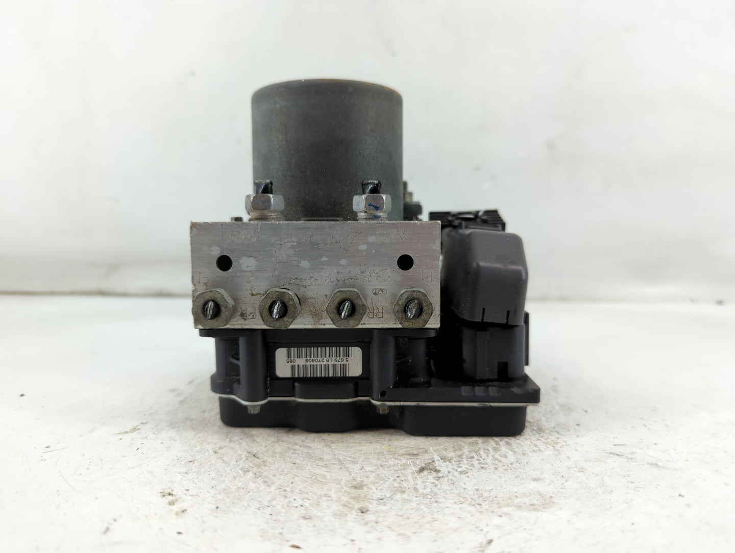 2010-2011 Chevrolet Camaro ABS Pump Control Module Replacement P/N:92246443 0 265 230 336 05 Fits Fits 2010 2011 OEM Used Au