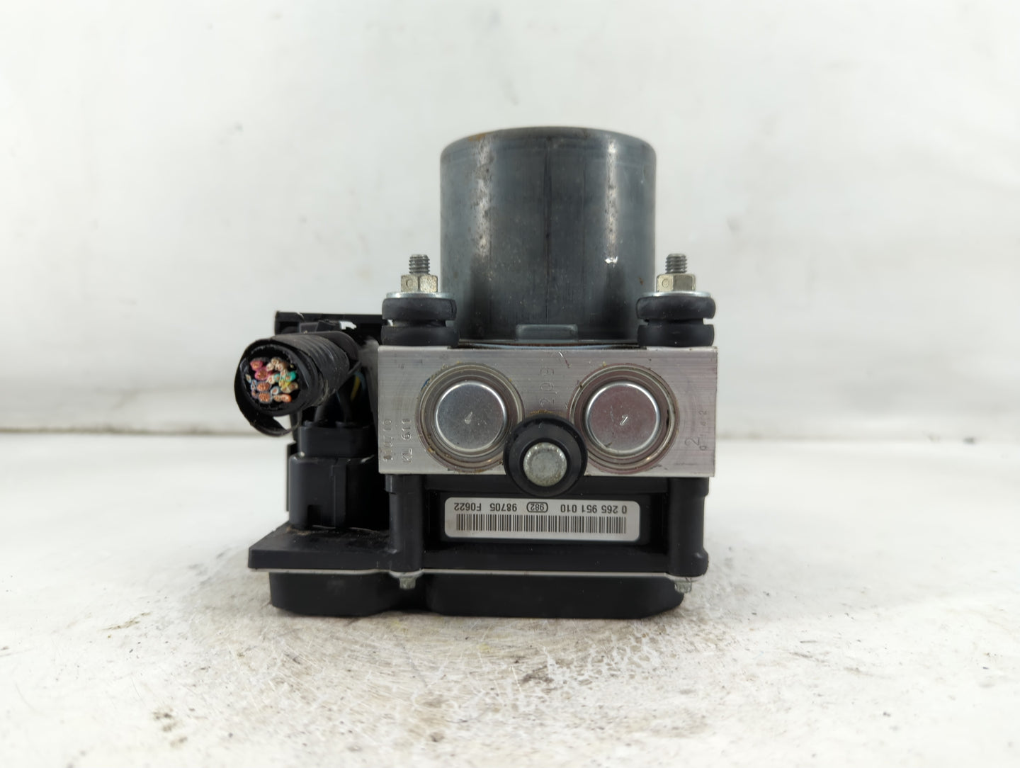 2010-2011 Chevrolet Camaro ABS Pump Control Module Replacement P/N:92246443 0 265 230 336 05 Fits Fits 2010 2011 OEM Used Au