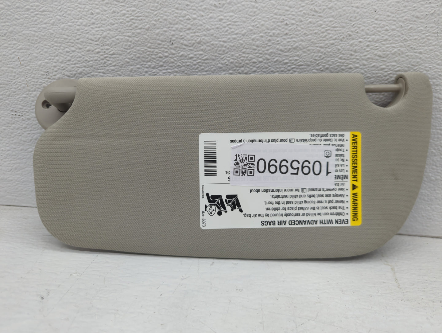 2010 Chevrolet Cobalt Sun Visor Shade Replacement Passenger Right Mirror Fits Fits 2005 2006 2007 2008 2009 OEM Used Auto Pa