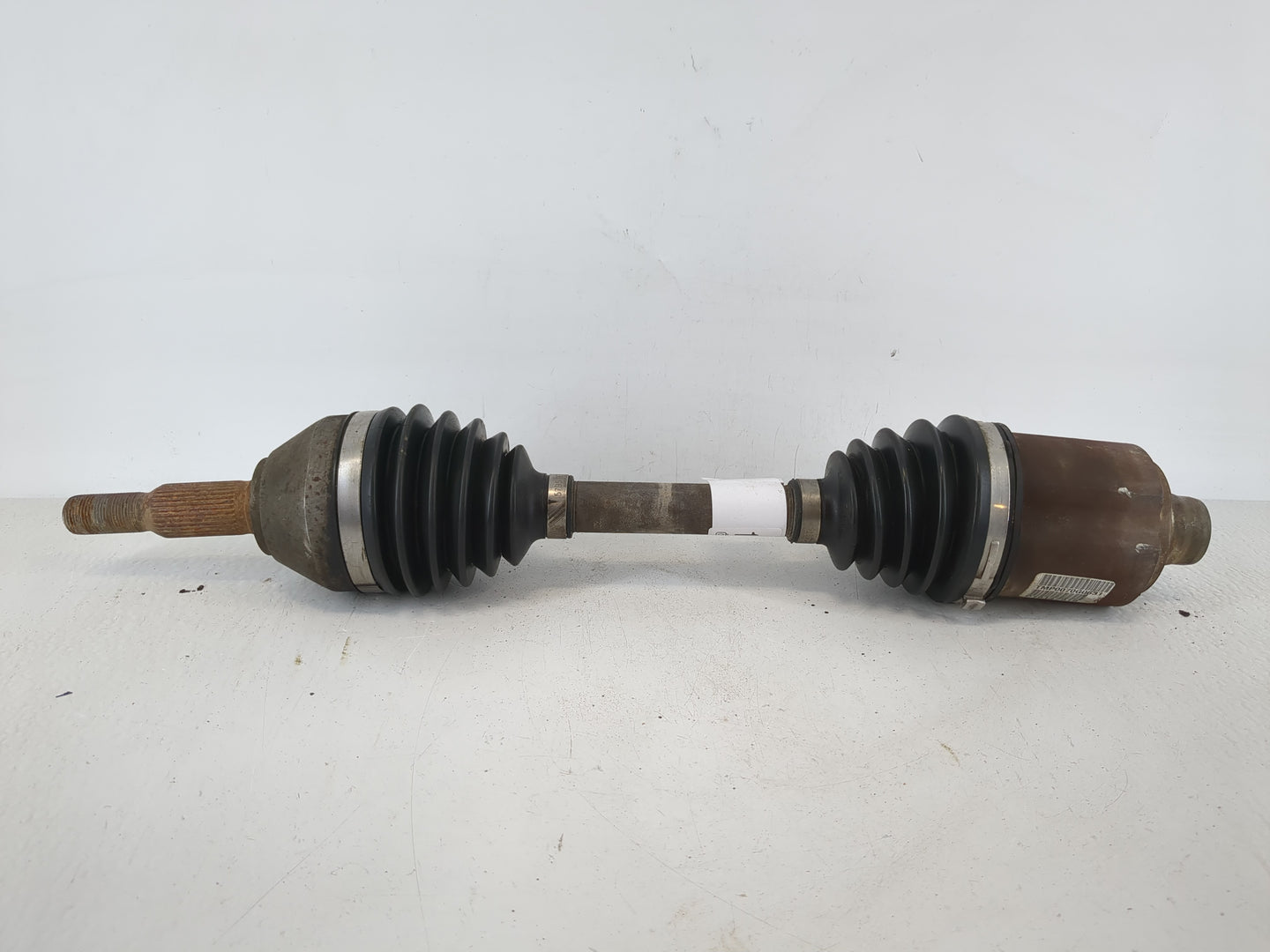 2005-2010 Chevrolet Cobalt Axle Shaft Front Driver Cv C/v - Oemusedautoparts1.com