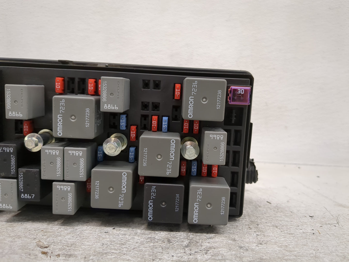 2008-2010 Chevrolet Cobalt Fusebox Fuse Box Panel Relay Module Fits Fits 2008 2009 2010 OEM Used Auto Parts - Oemusedautopar