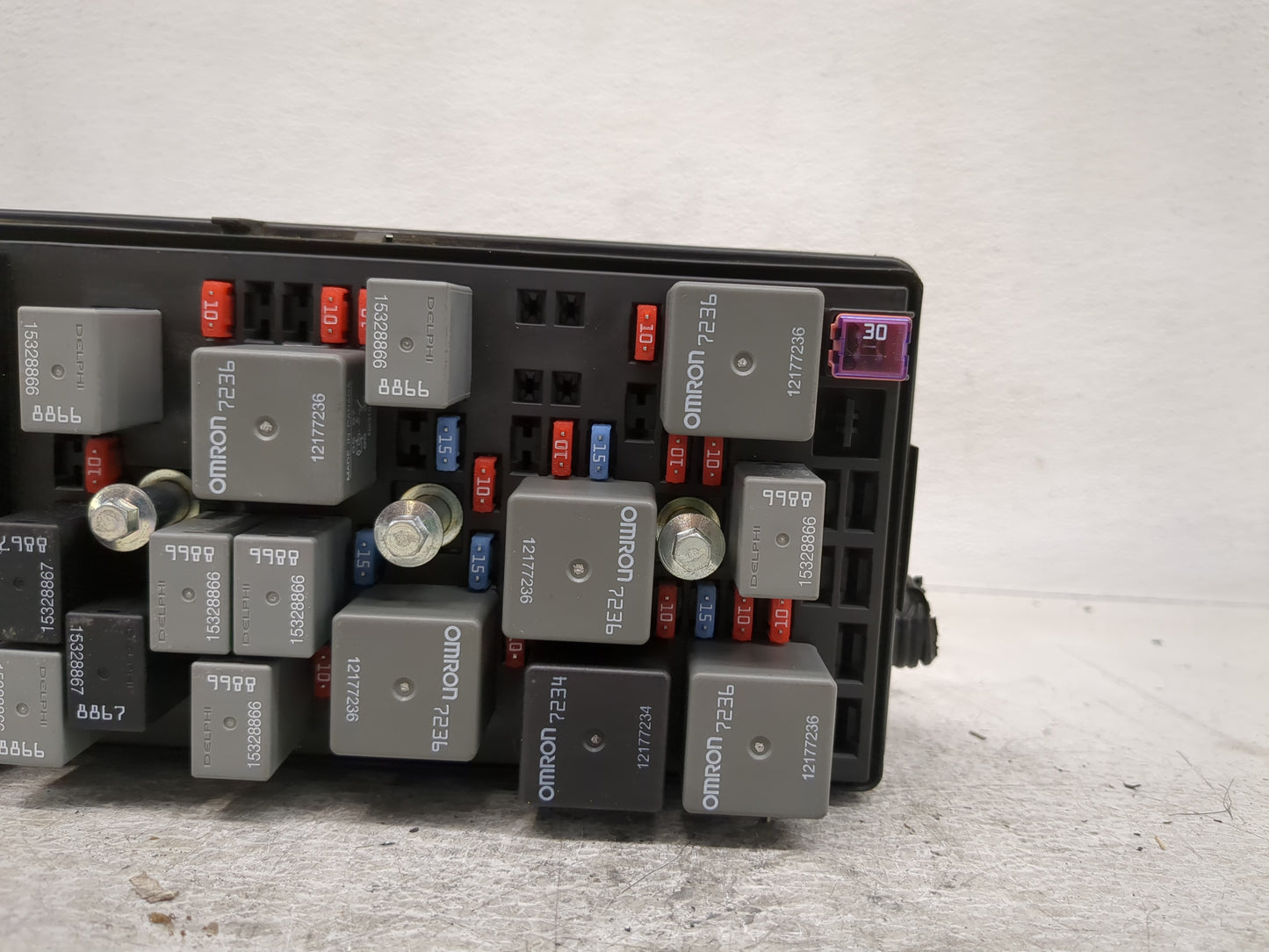 2008-2010 Chevrolet Cobalt Fusebox Fuse Box Panel Relay Module Fits Fits 2008 2009 2010 OEM Used Auto Parts - Oemusedautopar