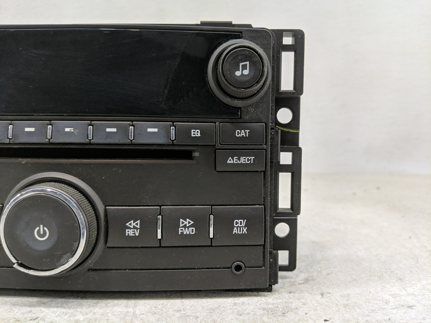 2009-2010 Chevrolet Cobalt Radio AM FM Cd Player Receiver Replacement P/N:25834576 Fits Fits 2009 2010 OEM Used Auto Parts -