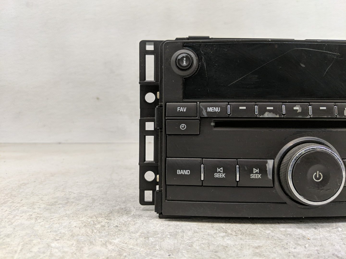 2009-2010 Chevrolet Cobalt Radio AM FM Cd Player Receiver Replacement P/N:25834576 Fits Fits 2009 2010 OEM Used Auto Parts -