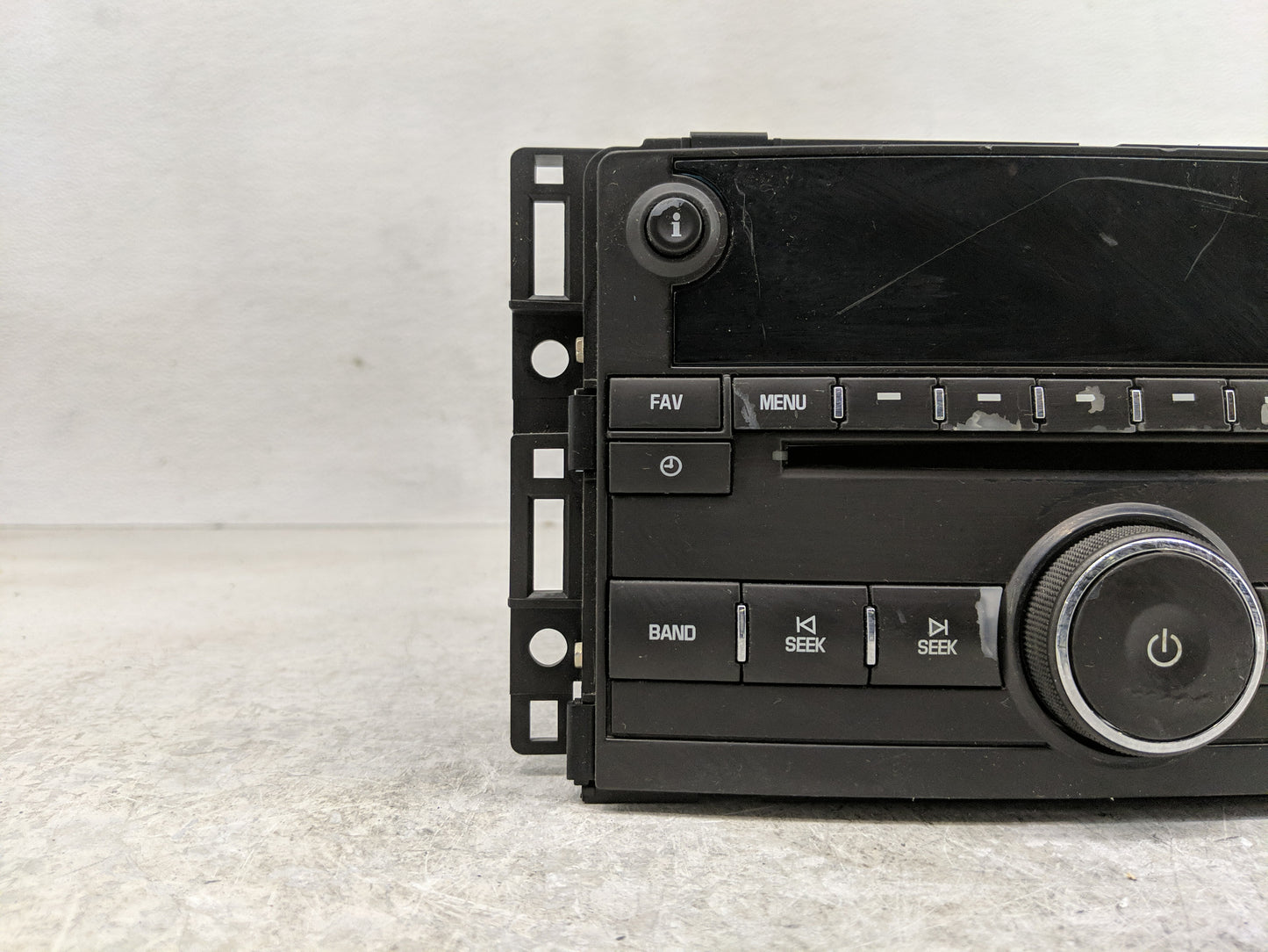 2009-2010 Chevrolet Cobalt Radio AM FM Cd Player Receiver Replacement P/N:25834576 Fits Fits 2009 2010 OEM Used Auto Parts -