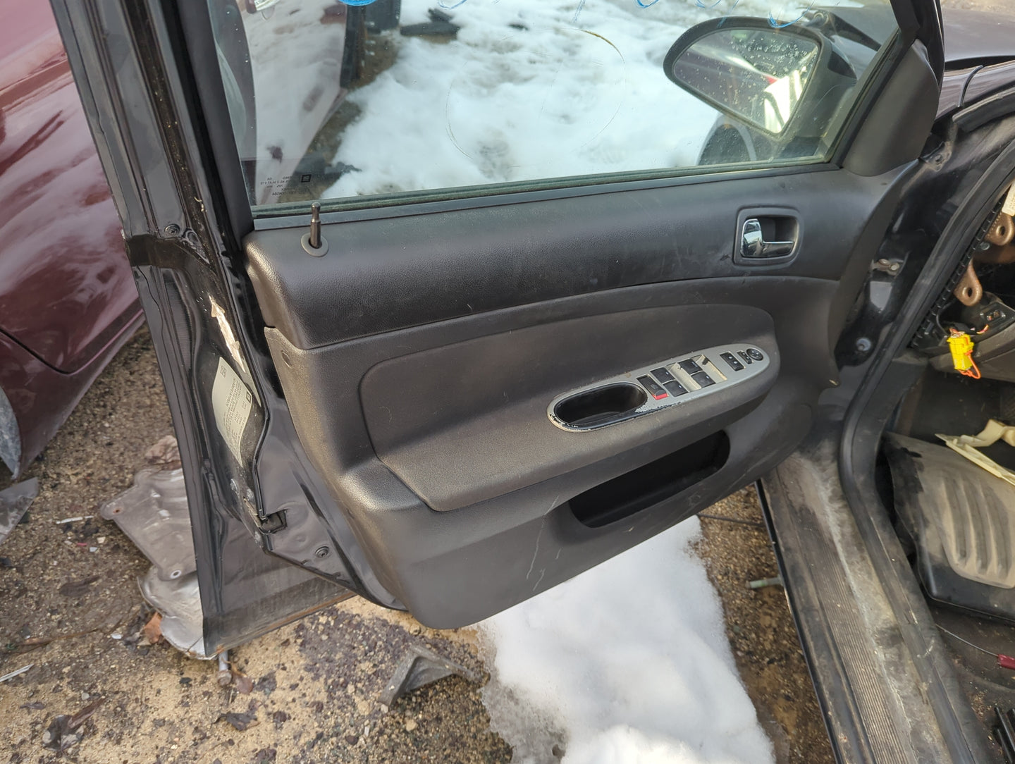 2010 Chevrolet Cobalt Front Left Driver Interior Door Panel Trim 1265570 - Oemusedautoparts1.com