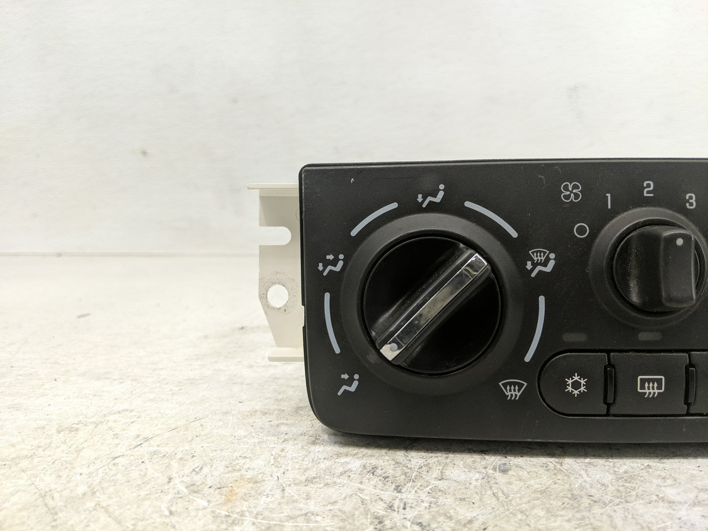 2005-2010 Chevrolet Cobalt Climate Control Module Temperature AC/Heater Replacement Fits Fits 2005 2006 2007 2008 2009 2010 