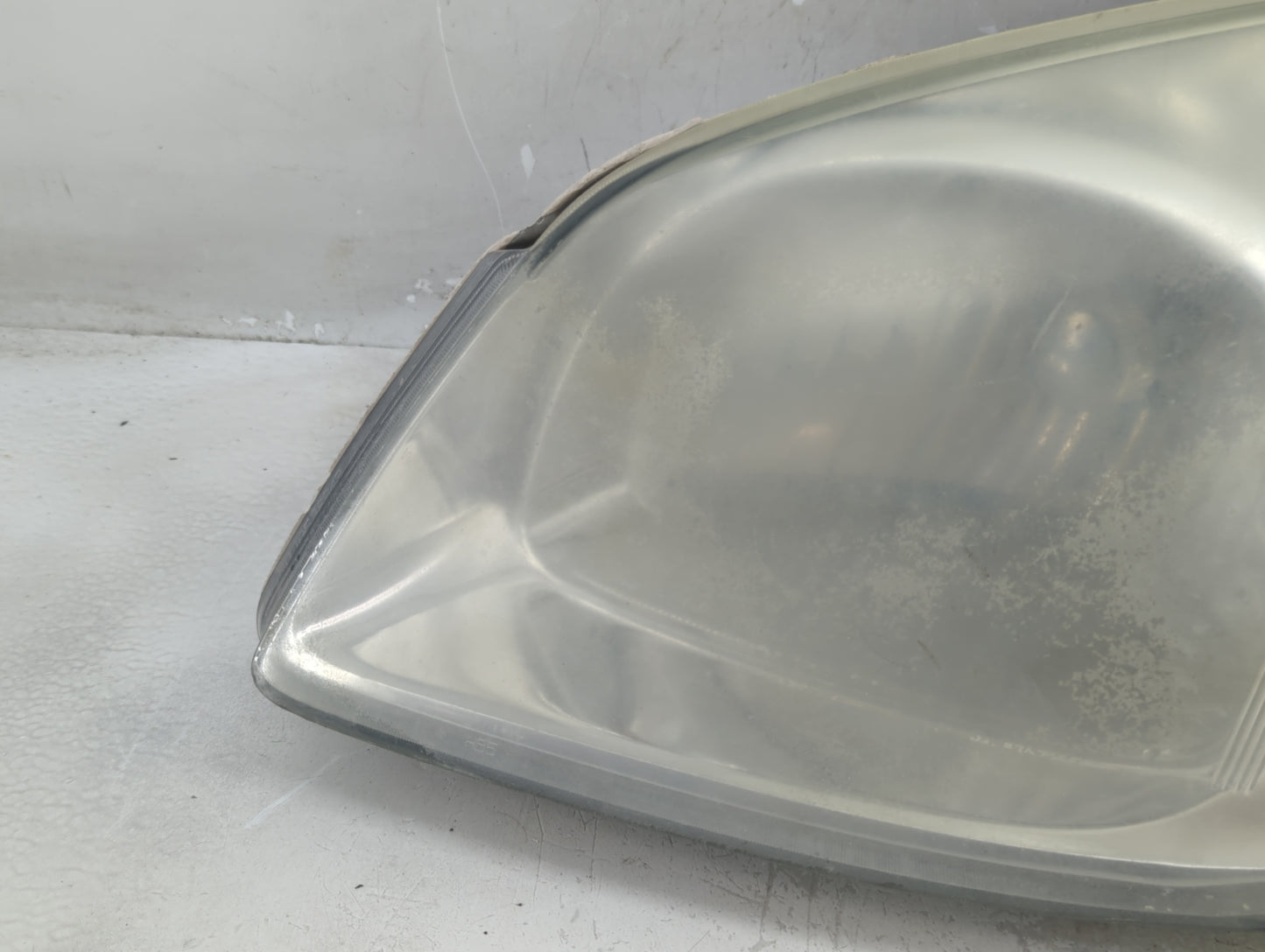 2005-2010 Chevrolet Cobalt Passenger Right Oem Head Light Headlight Lamp - Oemusedautoparts1.com