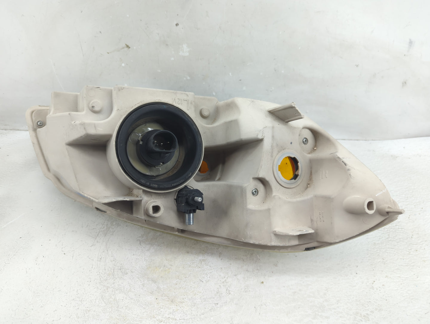 2005-2010 Chevrolet Cobalt Passenger Right Oem Head Light Headlight Lamp - Oemusedautoparts1.com