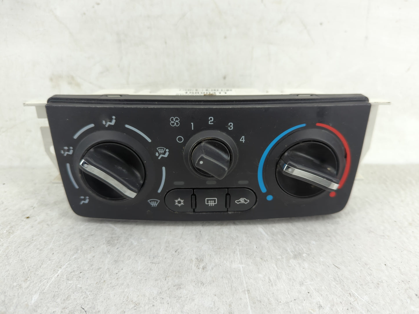2005-2010 Chevrolet Cobalt Climate Control Module Temperature AC/Heater Replacement P/N:15890411 Fits OEM Used Auto Parts - 