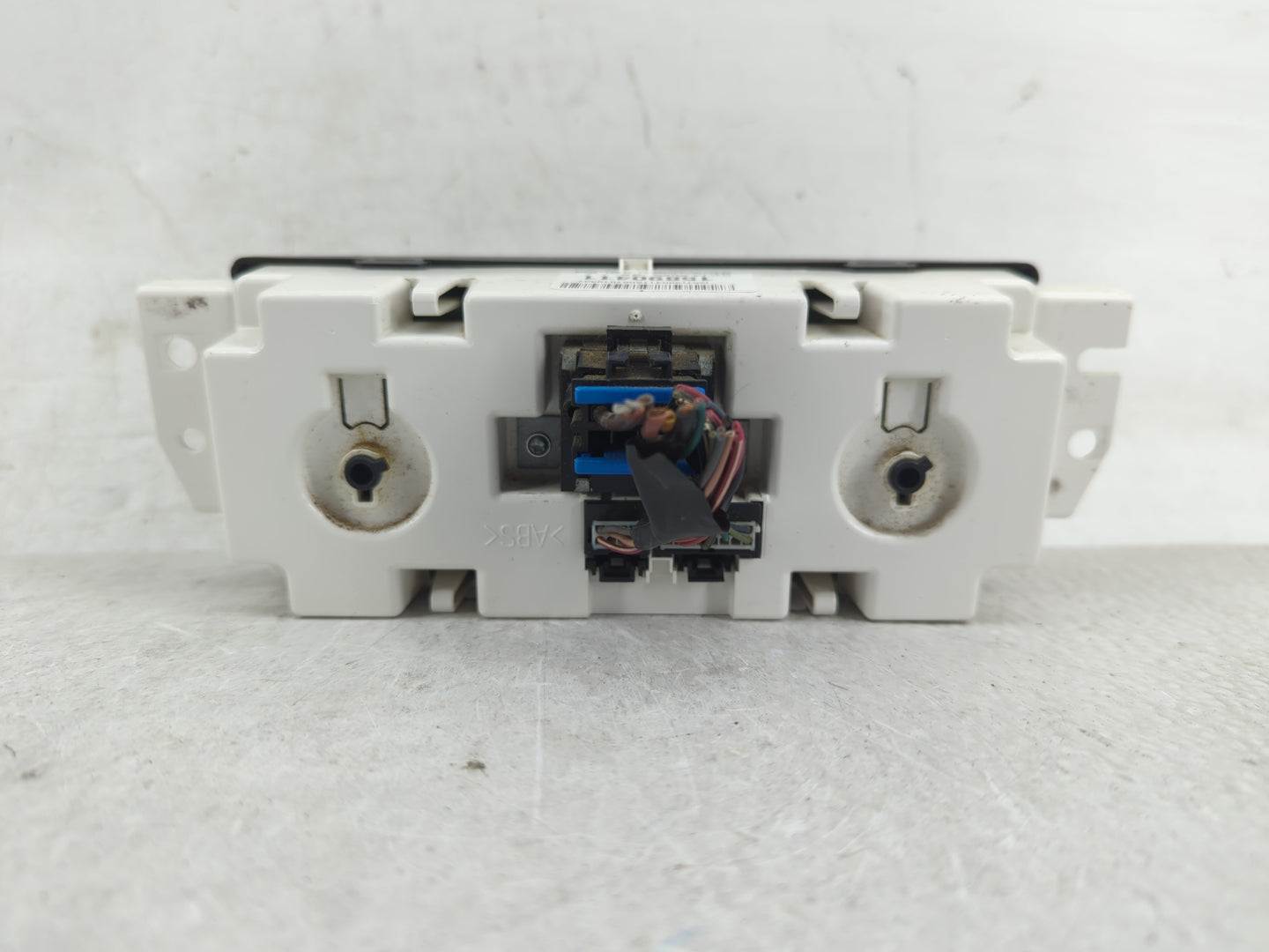 2005-2010 Chevrolet Cobalt Climate Control Module Temperature AC/Heater Replacement P/N:15890411 Fits OEM Used Auto Parts - 