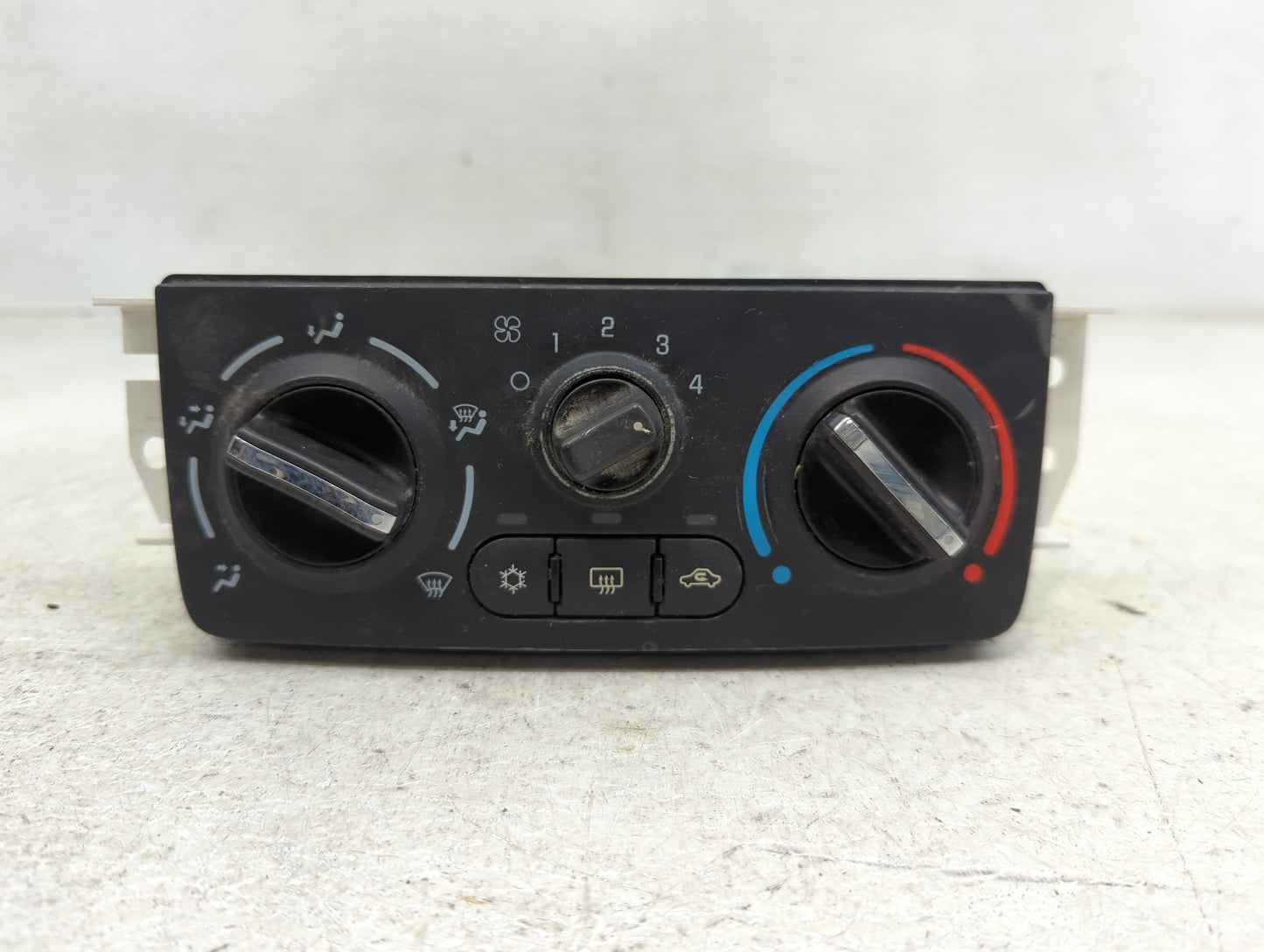 2005-2010 Chevrolet Cobalt Climate Control Module Temperature AC/Heater Replacement P/N:15890411 Fits OEM Used Auto Parts - 
