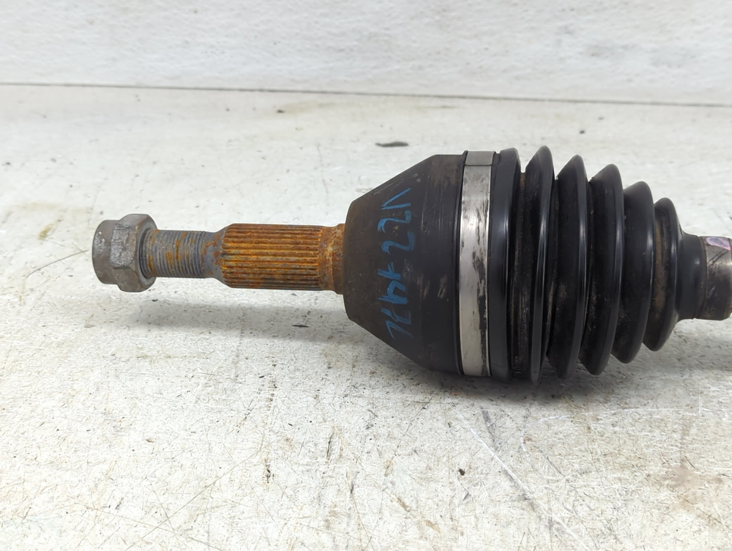 2005-2010 Chevrolet Cobalt Axle Shaft Front Driver Cv C/v - Oemusedautoparts1.com