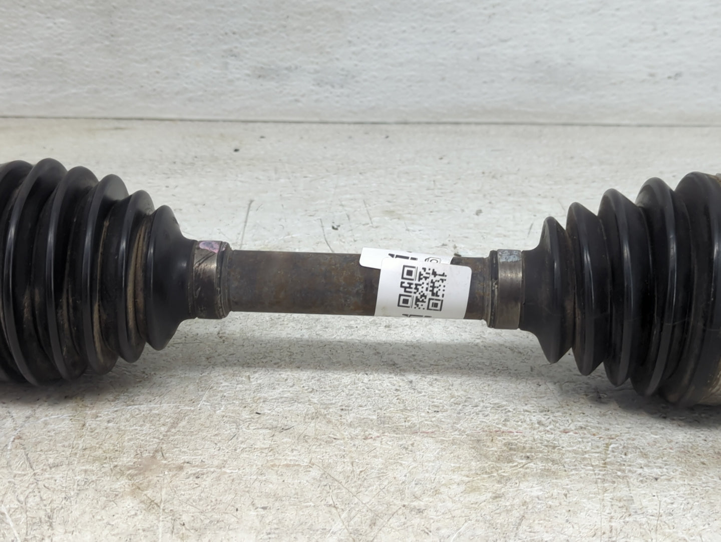 2005-2010 Chevrolet Cobalt Axle Shaft Front Driver Cv C/v - Oemusedautoparts1.com