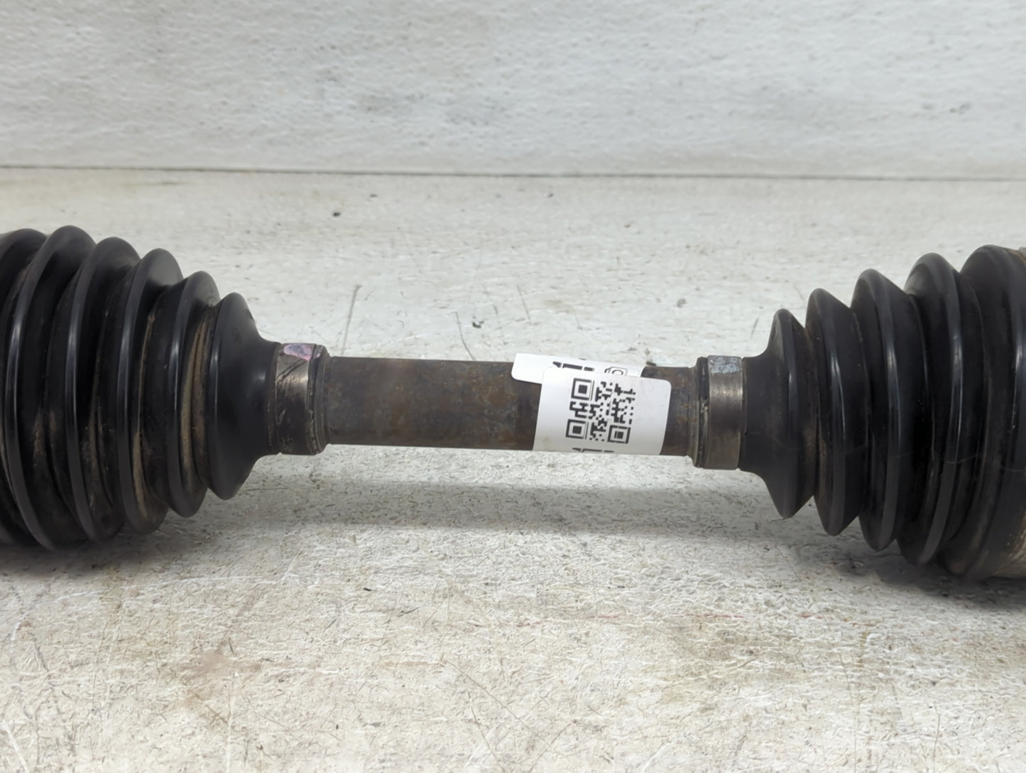 2005-2010 Chevrolet Cobalt Axle Shaft Front Driver Cv C/v - Oemusedautoparts1.com