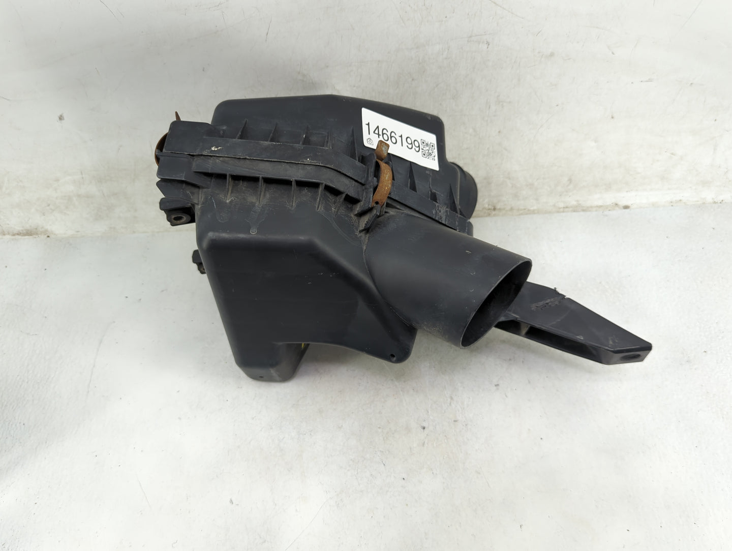 2007-2010 Chevrolet Cobalt Air Cleaner Intake-duct Hose Tube 1466199 - Oemusedautoparts1.com