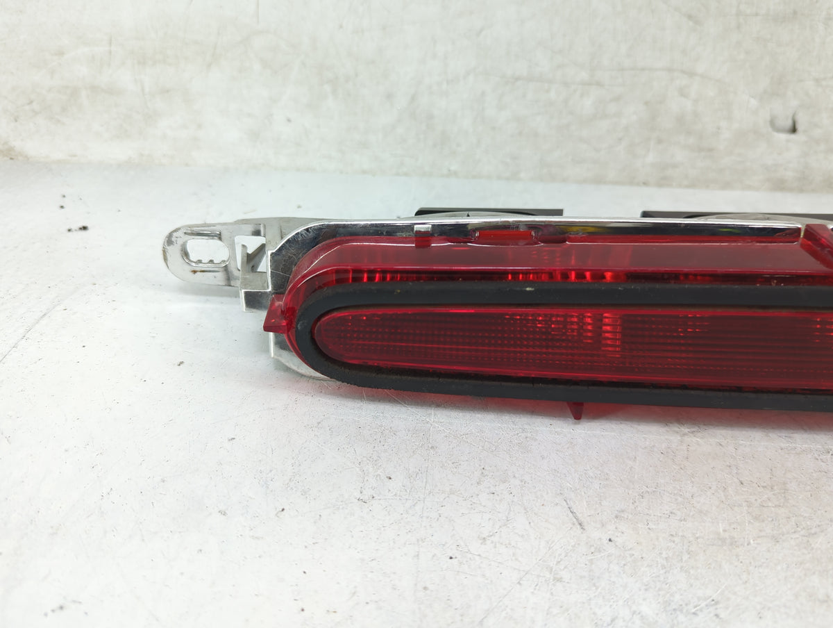 2010 Chevrolet Cobalt Third Brake Light Tail Light P/N:16532415 Fits OEM Used Auto Parts - Oemusedautoparts1.com