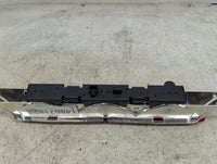 2010 Chevrolet Cobalt Third Brake Light Tail Light P/N:16632416-3 Fits OEM Used Auto Parts - Oemusedautoparts1.com