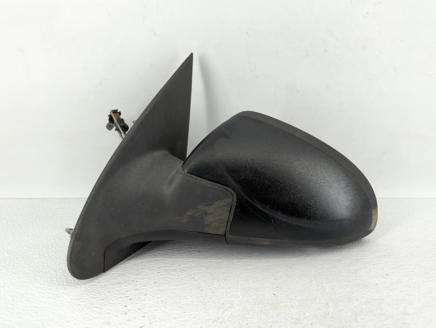 2005-2010 Chevrolet Cobalt Driver Side View Mirror - Left Door Mirror OEM Used - Oemusedautoparts1.com