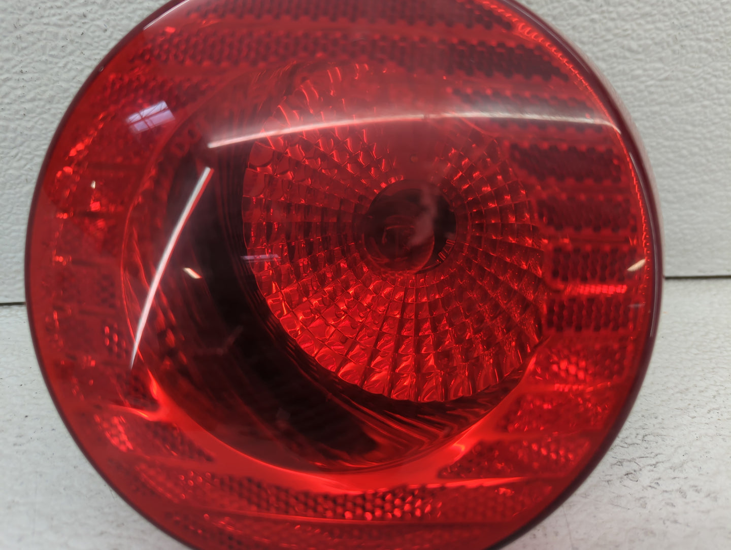 2005-2010 Chevrolet Cobalt Tail Light Assembly Passenger Right OEM Fits Fits 2005 2006 2007 2008 2009 2010 OEM Used Auto Par