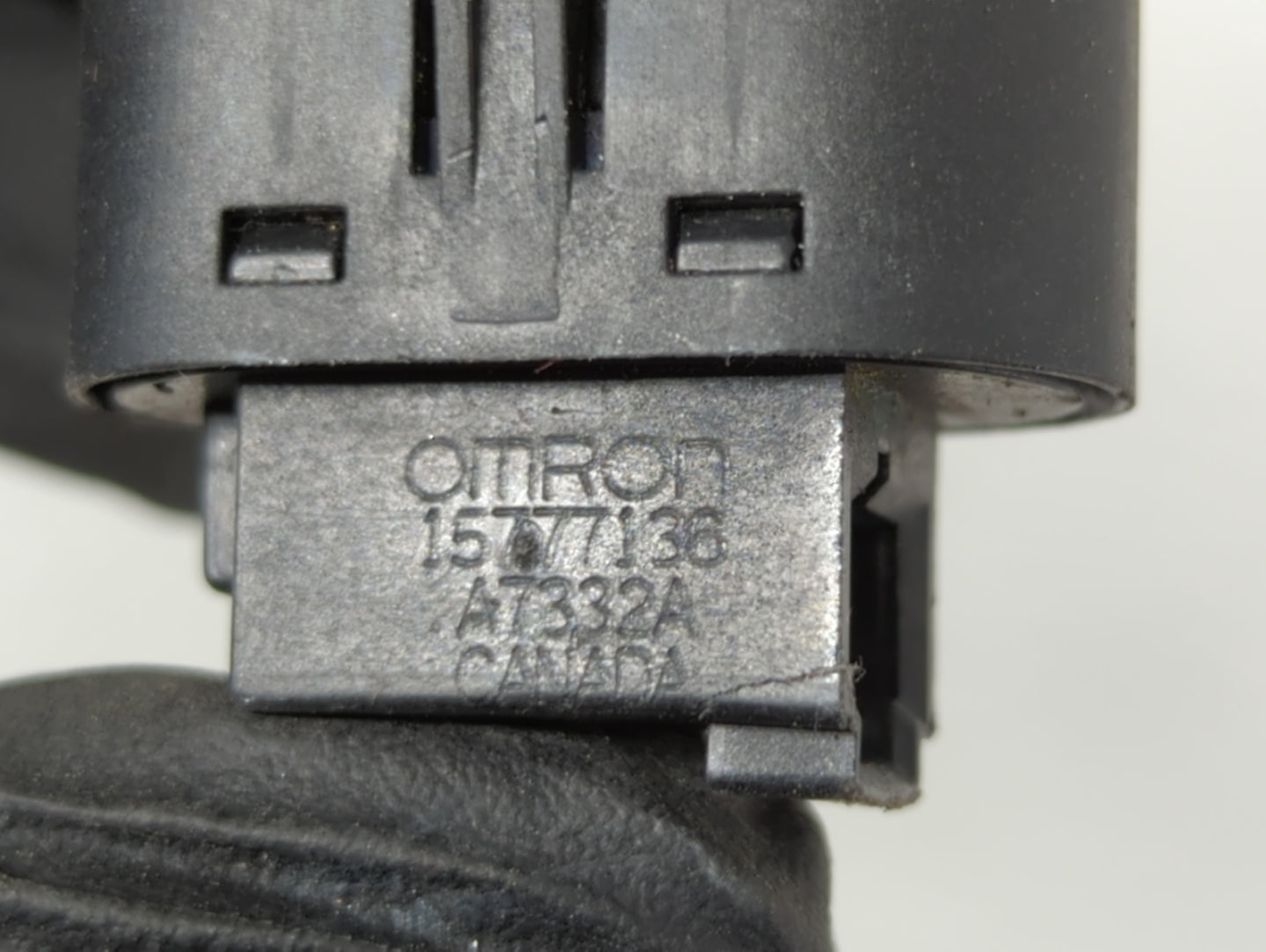 2005-2010 Chevrolet Cobalt Master Power Window Switch Replacement Driver Side Left P/N:A7332A 15777136 Fits OEM Used Auto Pa