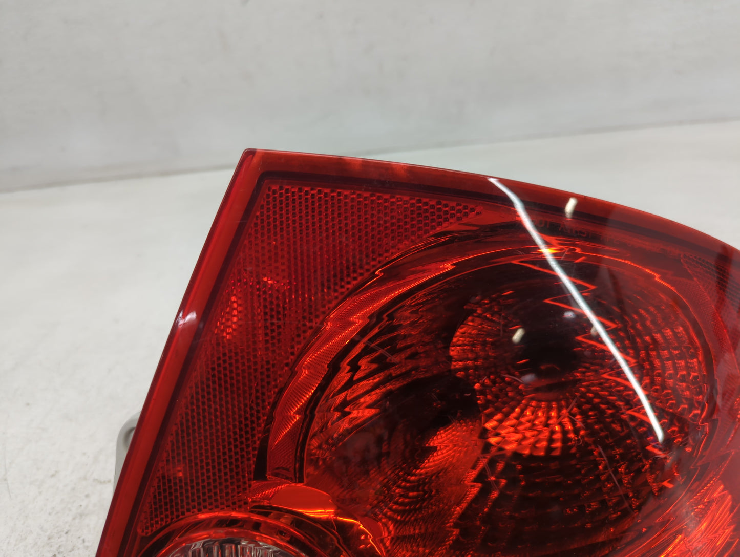 2005-2010 Chevrolet Cobalt Tail Light Assembly Passenger Right OEM P/N:090824135938 20868642 Fits OEM Used Auto Parts - Oemu