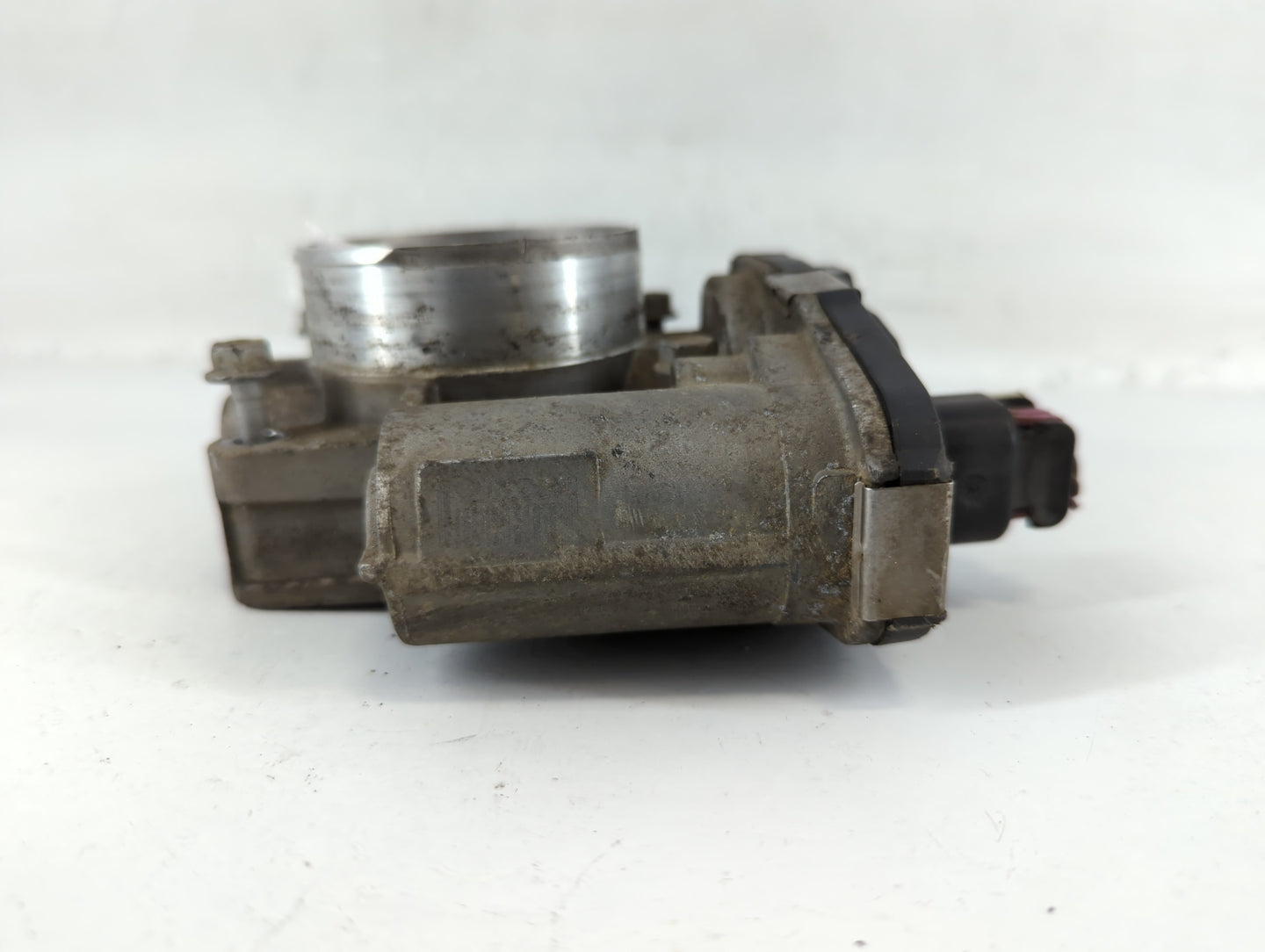 2007-2010 Chevrolet Cobalt Throttle Body P/N:2307C 774AA, AHC-BA-B2-007R1 Fits Fits 2007 2008 2009 2010 2011 OEM Used Auto P
