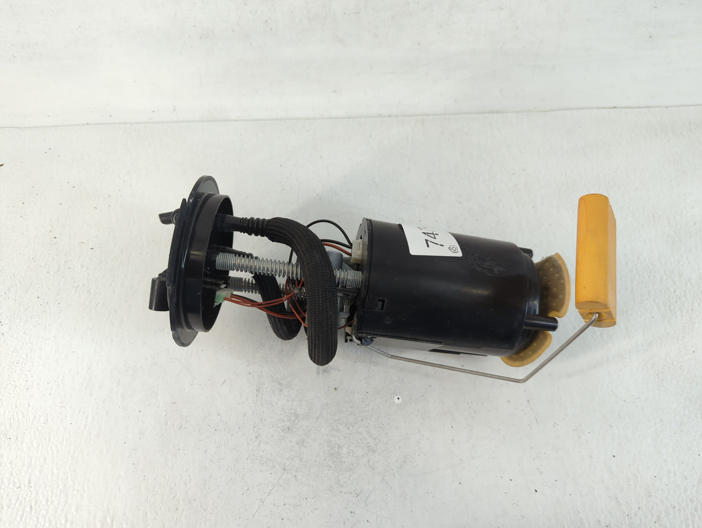 2008-2010 Chevrolet Cobalt Electrical Gas Fuel Pump Assembly - Oemusedautoparts1.com