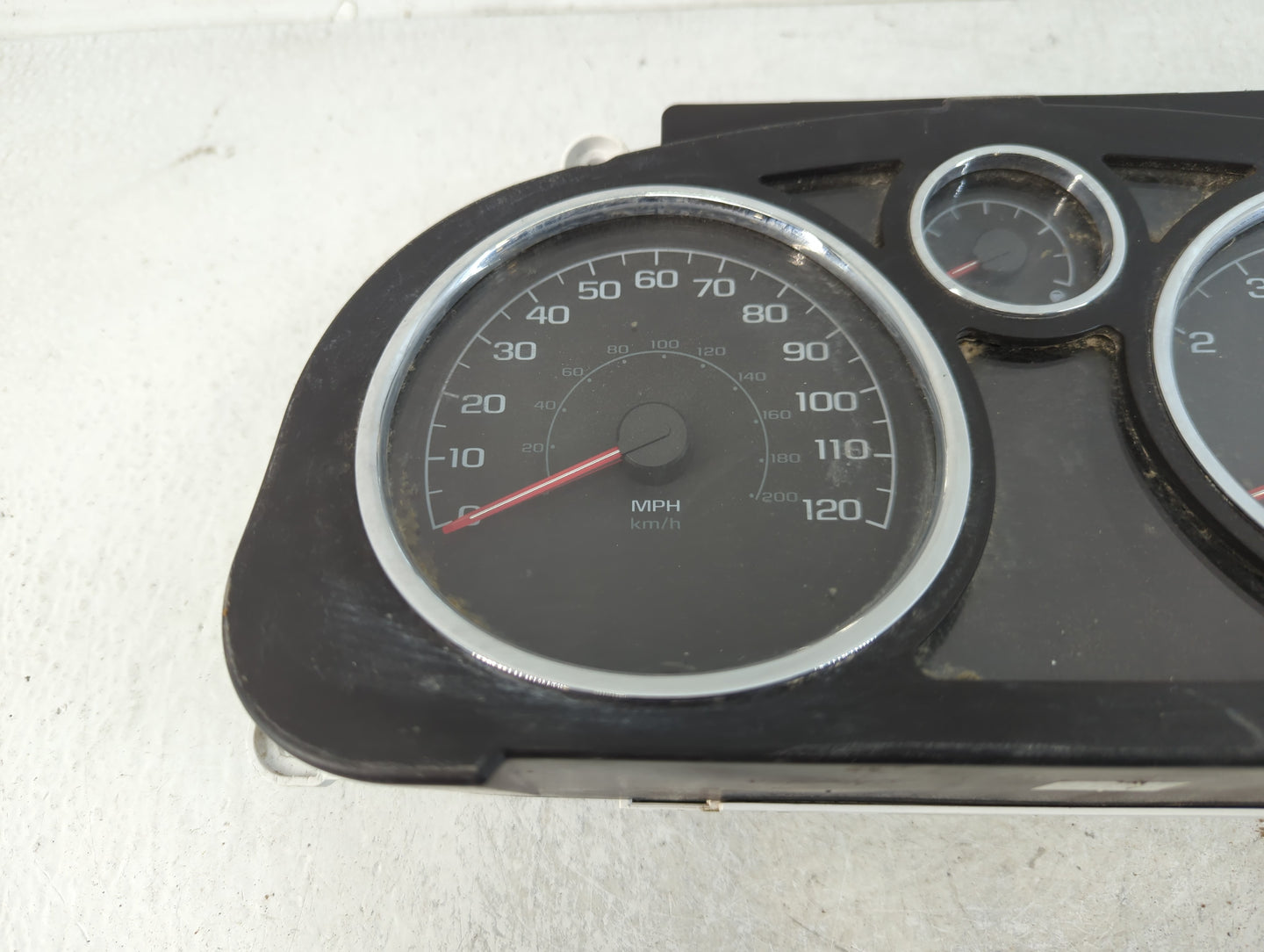 2008-2010 Chevrolet Cobalt Instrument Cluster Speedometer Gauges P/N:GM15908167 Fits Fits 2008 2009 2010 OEM Used Auto Parts