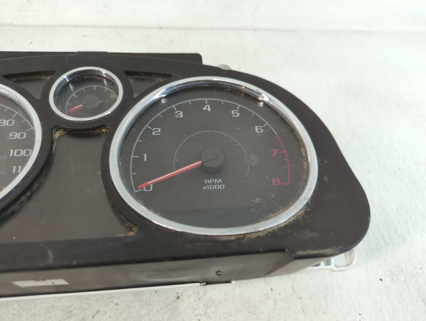 2008-2010 Chevrolet Cobalt Instrument Cluster Speedometer Gauges P/N:GM15908167 Fits Fits 2008 2009 2010 OEM Used Auto Parts