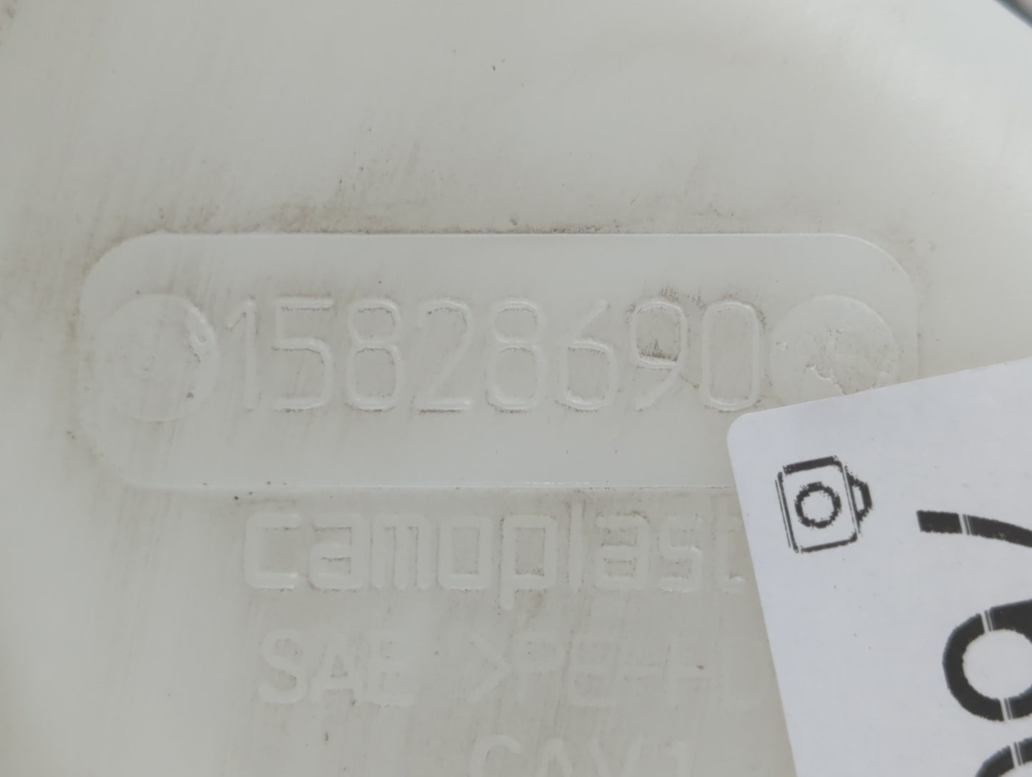 2010 Chevrolet Cobalt Windshield Washer Fluid Reservoir Bottle Oem - Oemusedautoparts1.com