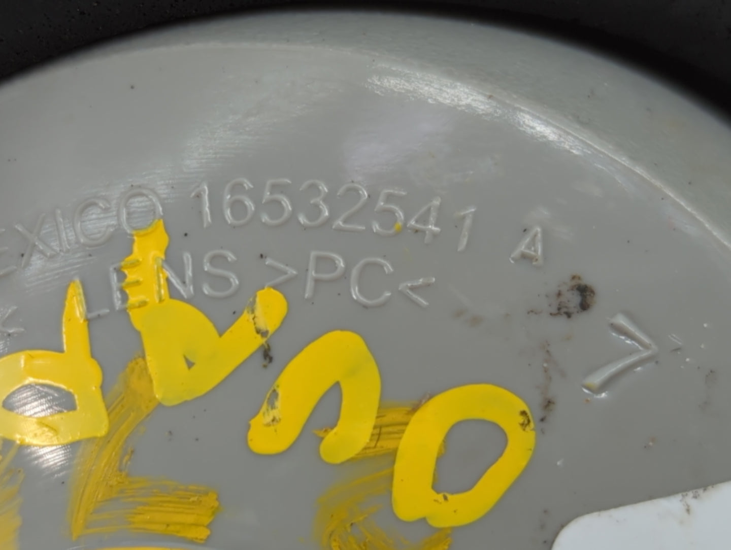2005-2010 Chevrolet Cobalt Tail Light Assembly Driver Left OEM P/N:16532541 Fits Fits 2005 2006 2007 2008 2009 2010 OEM Used