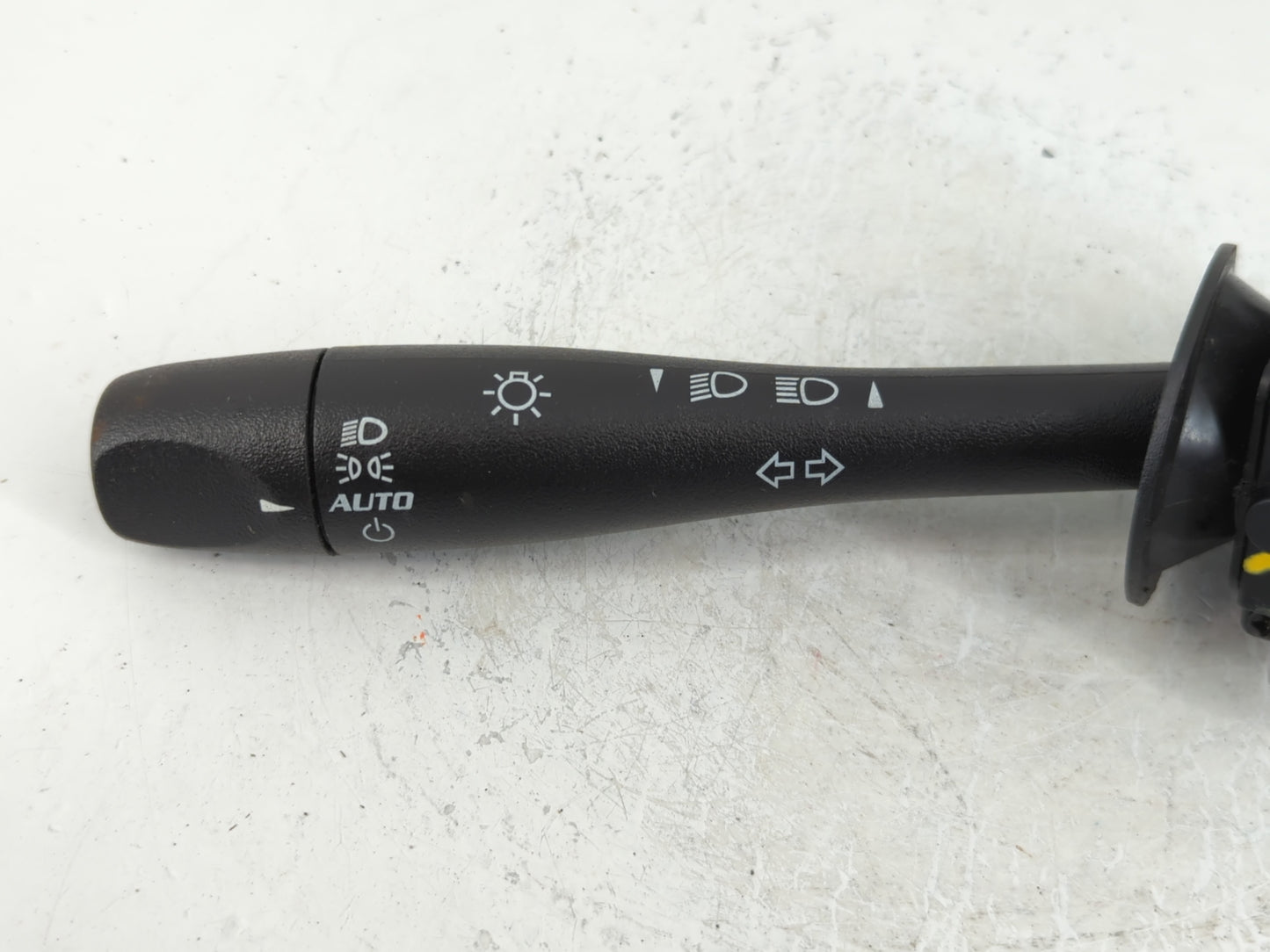2005-2010 Chevrolet Cobalt Column Switch 1808801-117 C - Oemusedautoparts1.com