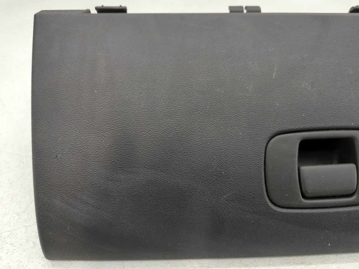 2010 Chevrolet Cobalt Passenger Glove Box Door Storage Compartment 778687 - Oemusedautoparts1.com