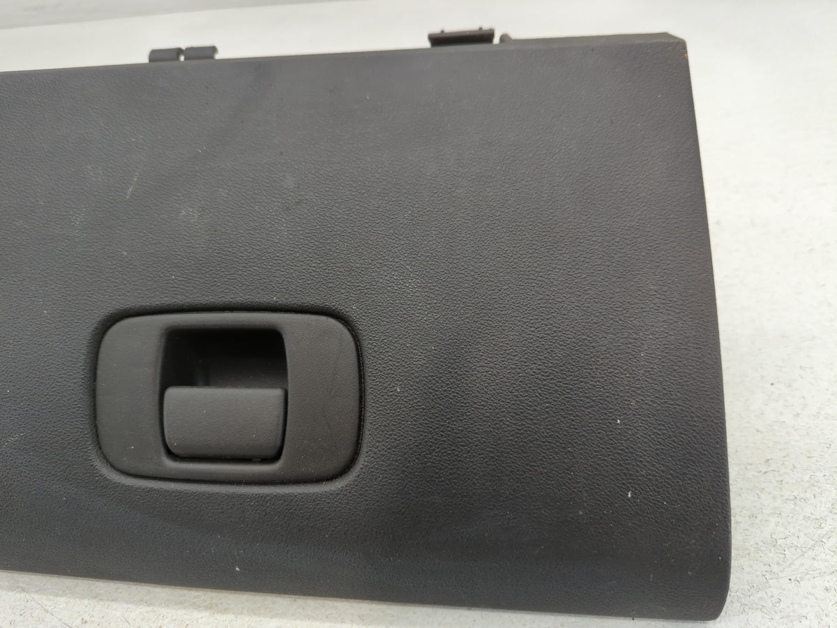 2010 Chevrolet Cobalt Passenger Glove Box Door Storage Compartment 778687 - Oemusedautoparts1.com
