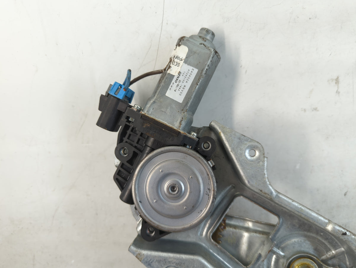 2005-2010 Chevrolet Cobalt Used Window Regulator Passenger Front 791423 - Oemusedautoparts1.com