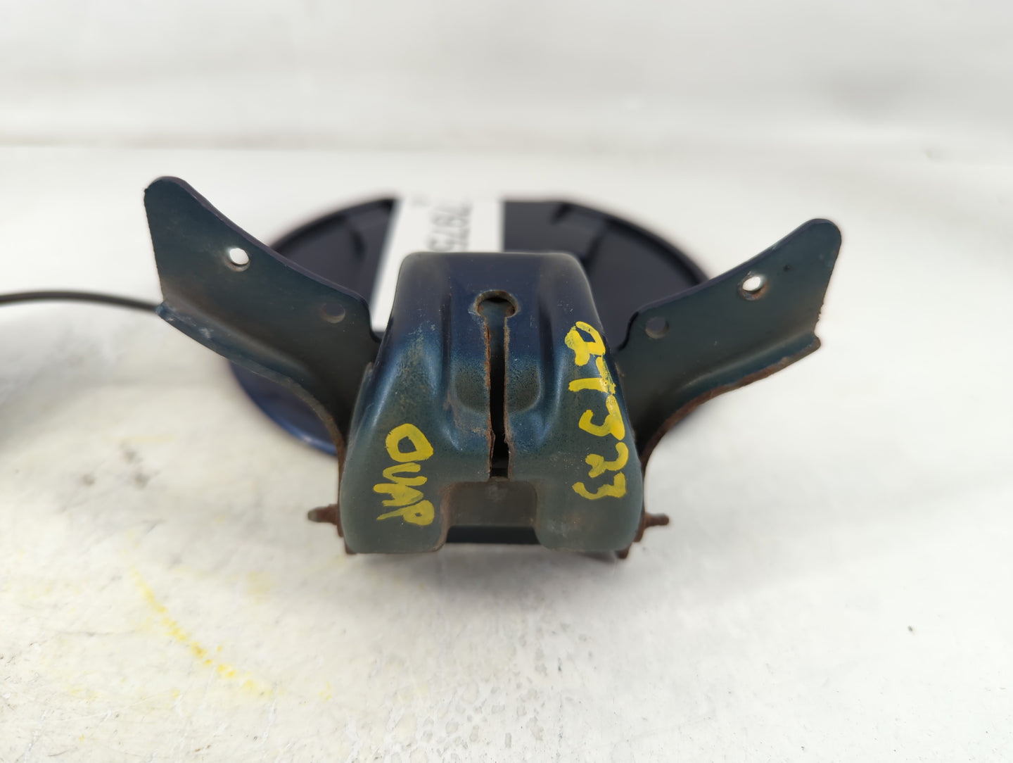 2010 Chevrolet Cobalt Center Cap Oem - Oemusedautoparts1.com