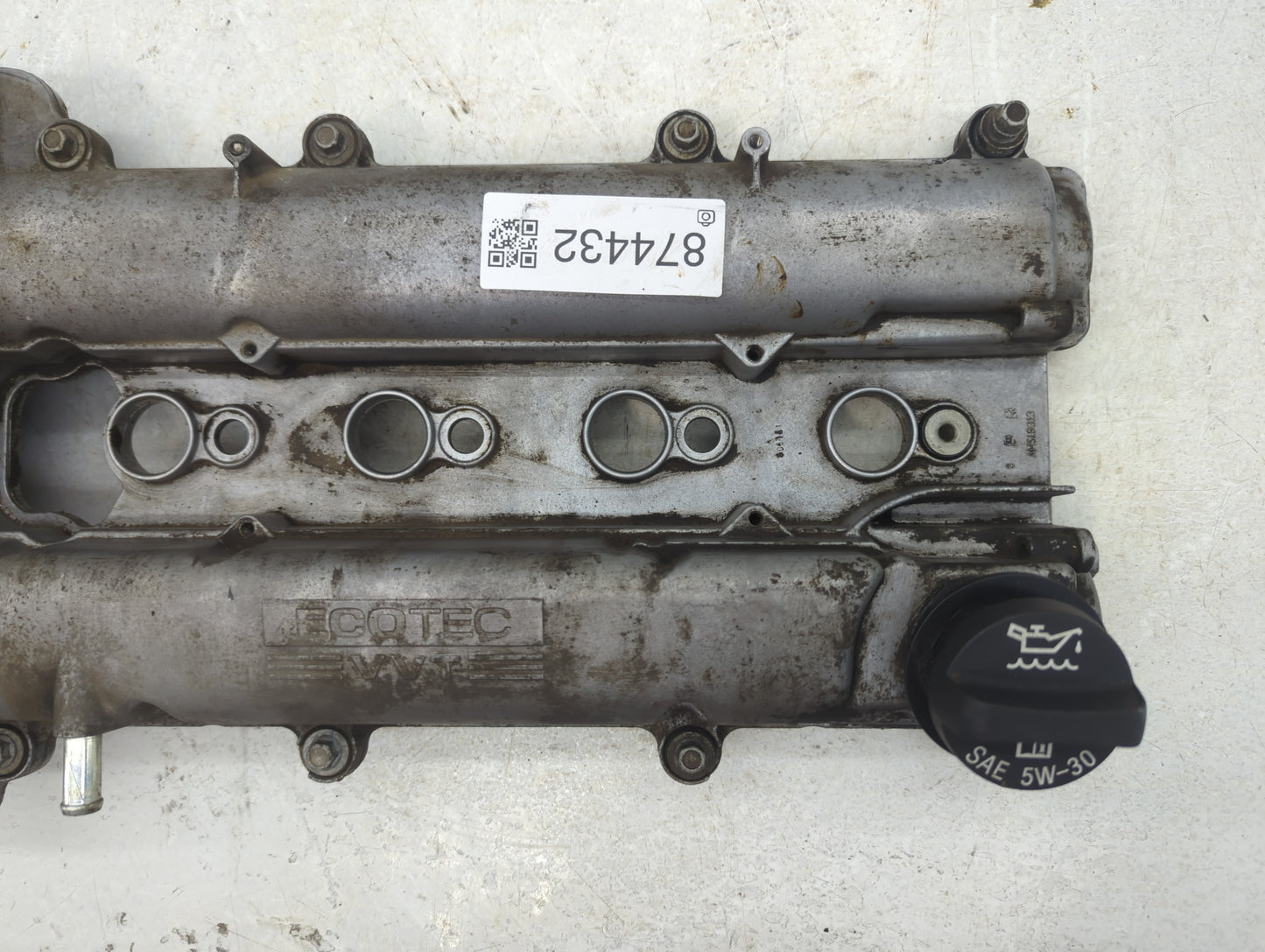 2010 Chevrolet Cobalt Driver Left Cylinder Head Valve Cover Fits OEM Used Auto Parts - Oemusedautoparts1.com