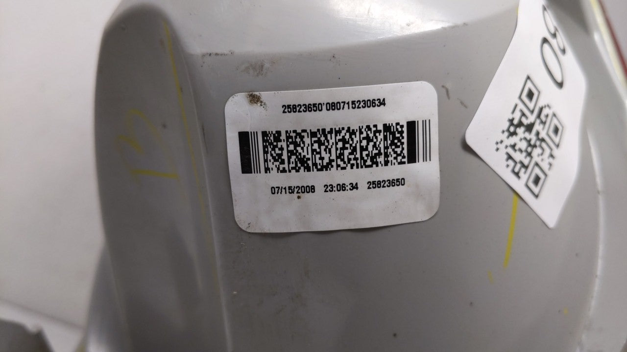 2010 Chevrolet Cobalt Tail Light Assembly Passenger Right OEM P/N:20868642 25823650 Fits Fits 2005 2006 2007 2008 2009 OEM U