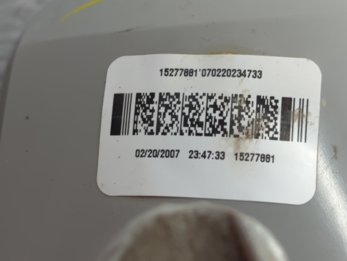 2010 Chevrolet Cobalt Tail Light Assembly Passenger Right OEM P/N:15277881 16532408, 20868642 Fits Fits 2005 2006 2007 2008 