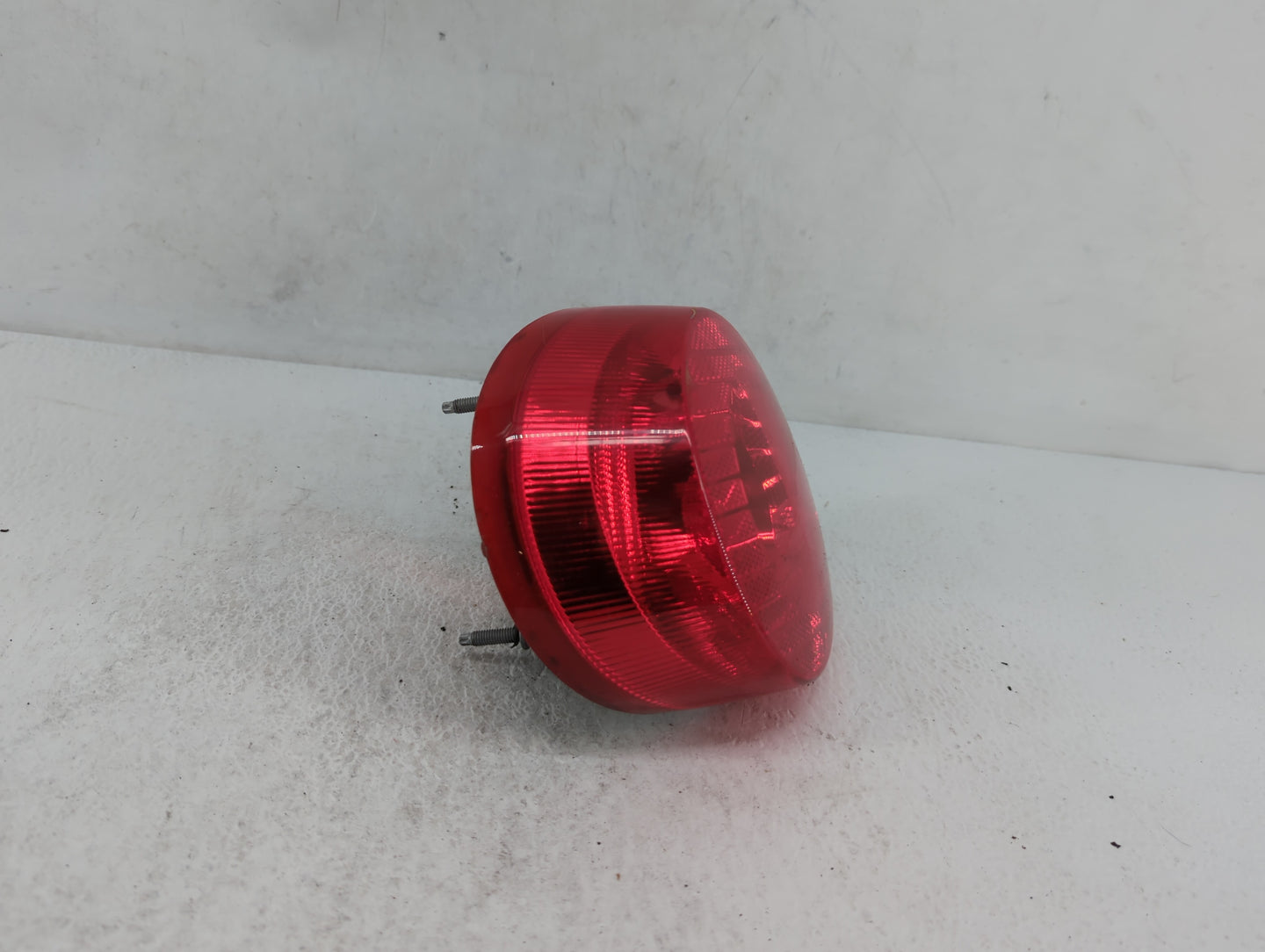 2010 Chevrolet Cobalt Tail Light Assembly Driver Left OEM P/N:16532531 20861473, 15874974 Fits Fits 2005 2006 2007 2008 2009