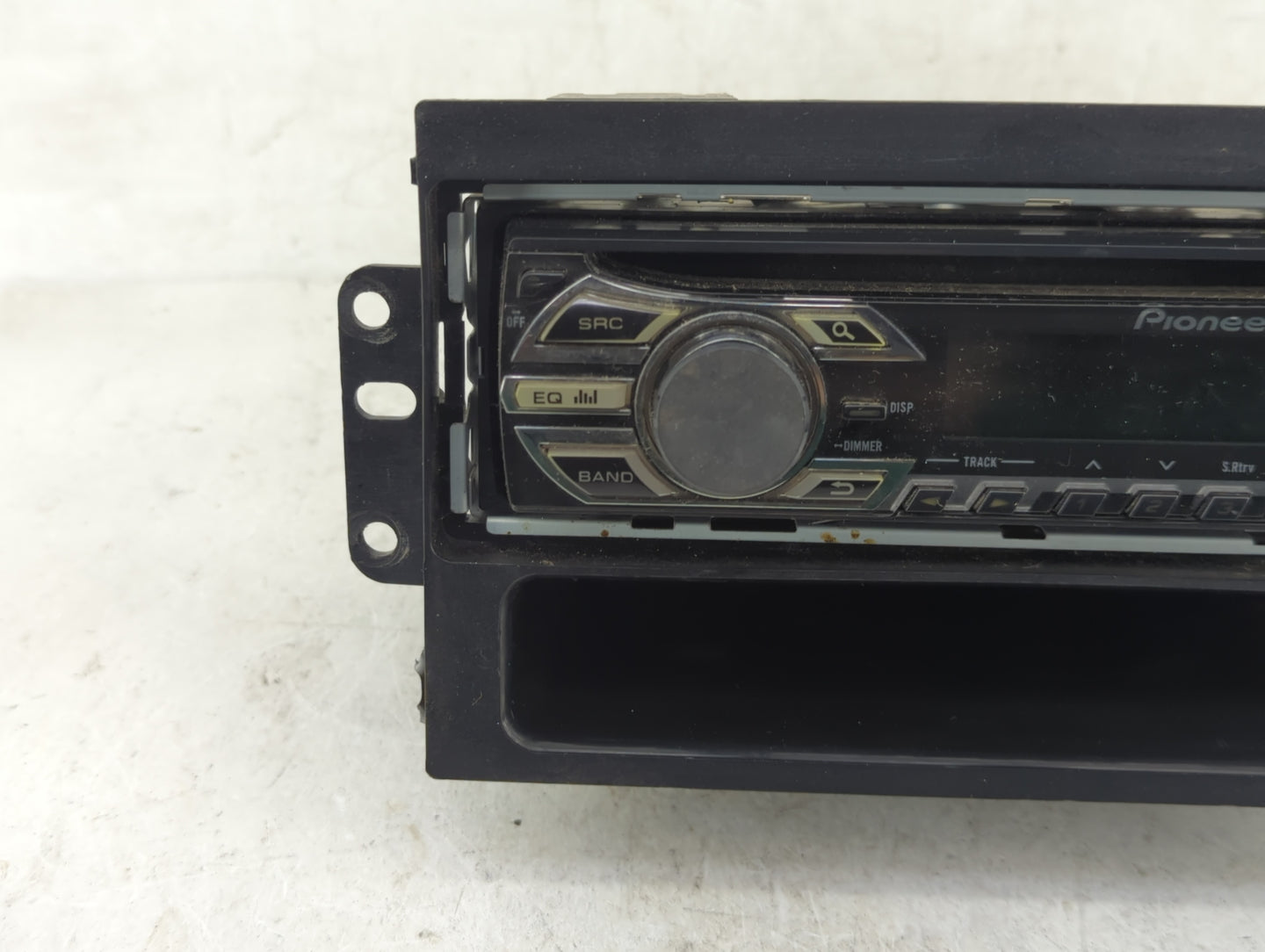 2006-2012 Chevrolet Colorado Radio AM FM Cd Player Receiver Replacement Fits Fits 2006 2007 2008 2009 2010 2011 2012 OEM Use
