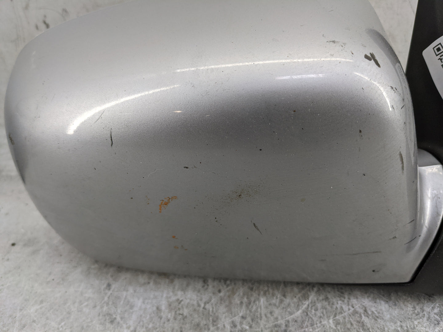 2009-2012 Chevrolet Colorado Passenger Side View Mirror - Right Door Mirror OEM Used - Oemusedautoparts1.com