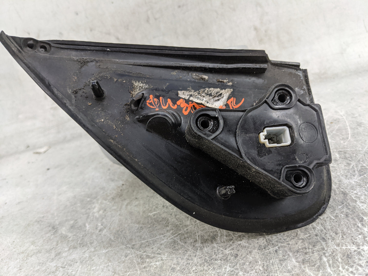 2009-2012 Chevrolet Colorado Passenger Side View Mirror - Right Door Mirror OEM Used - Oemusedautoparts1.com