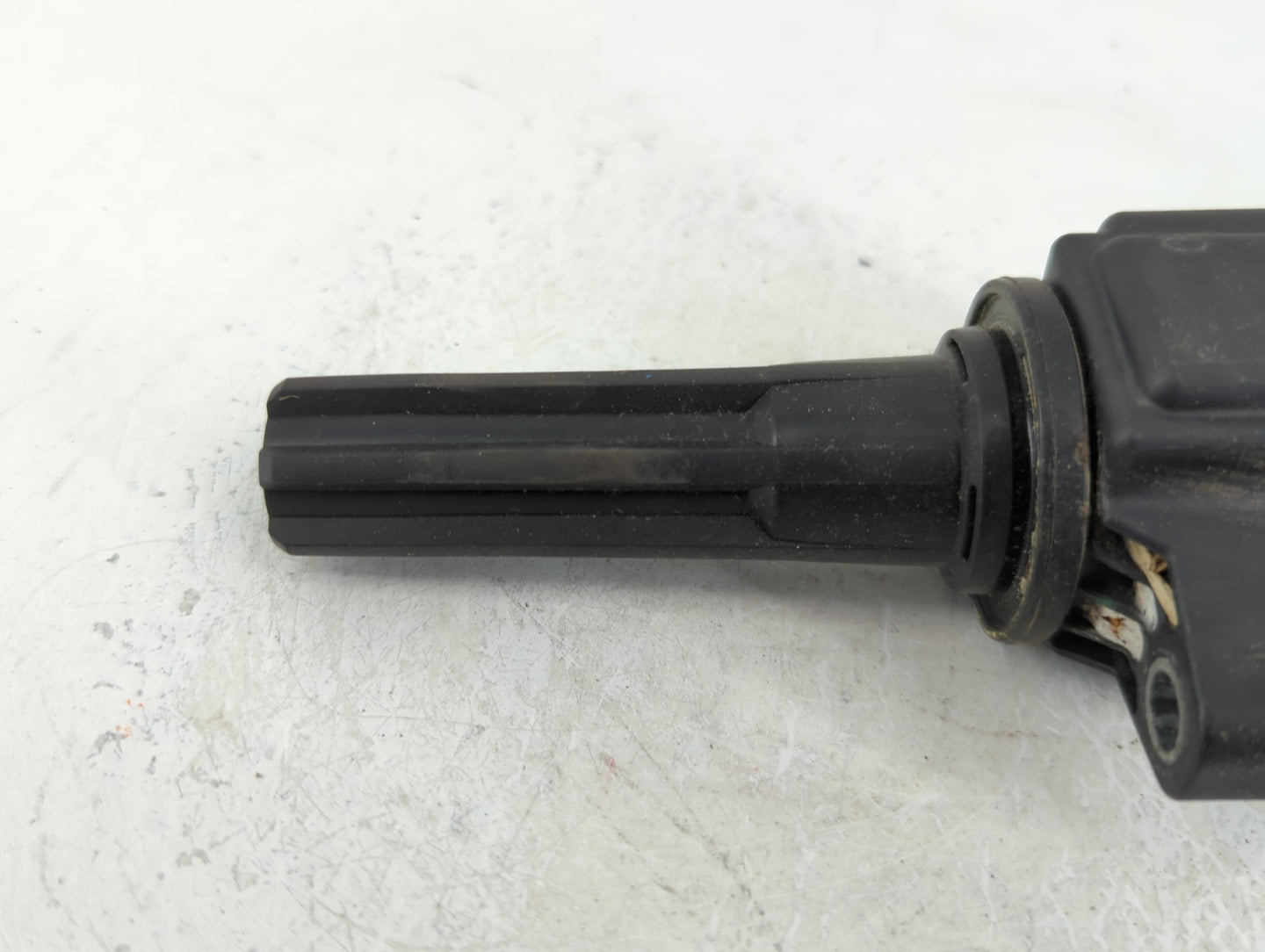 2007-2012 Chevrolet Colorado Ignition Coil Igniter Pack - Oemusedautoparts1.com