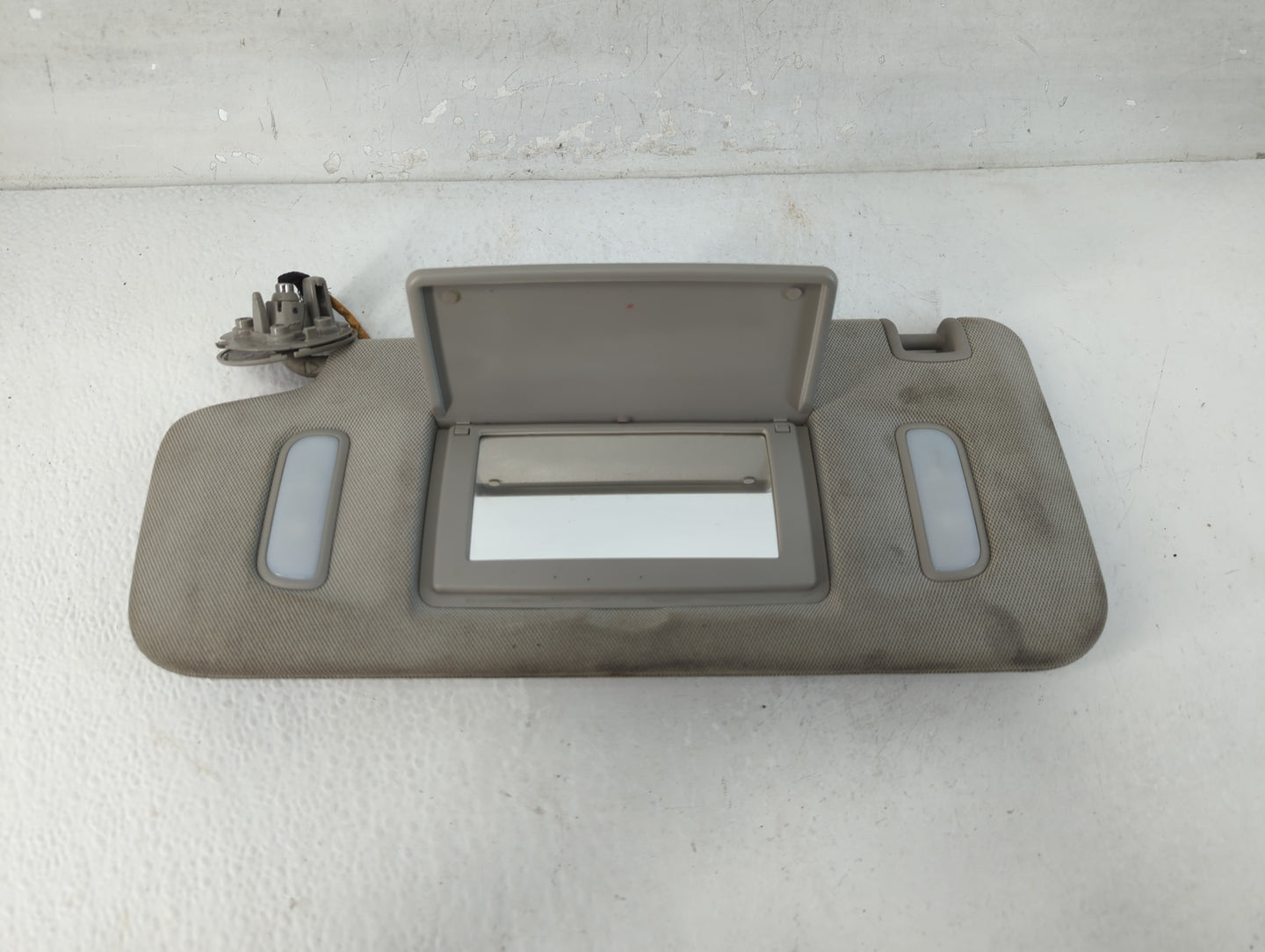 2010-2017 Chevrolet Equinox Sun Visor Shade Replacement Driver Left Mirror Fits Fits 2010 2011 2012 2013 2014 2015 2016 2017